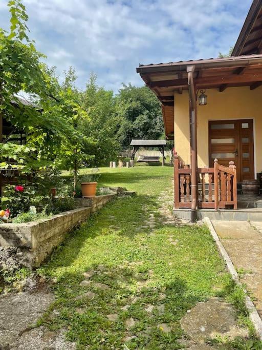 Casa Darul Bunicii
